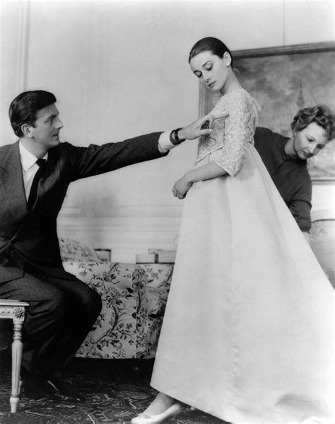 hubert de givenchy 1927 audrey hepburn|hubert de givenchy fashion designer.